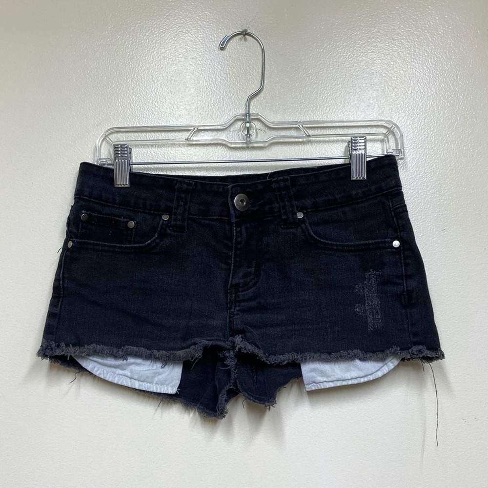 Forever 21 Black Charcoal Wash Cutoff Denim Shorts Raw Hem Ladies Size 27
